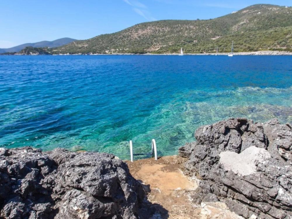 Zidanos Luxurious Sea Front Villa Marantochori Экстерьер фото