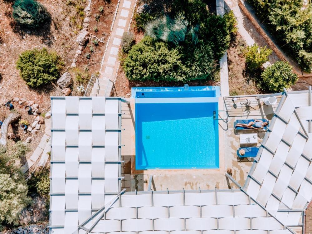 Zidanos Luxurious Sea Front Villa Marantochori Экстерьер фото