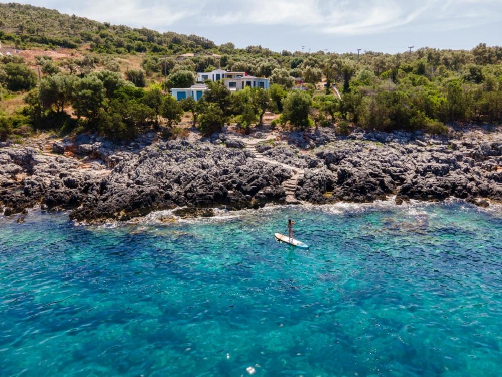 Zidanos Luxurious Sea Front Villa Marantochori Экстерьер фото